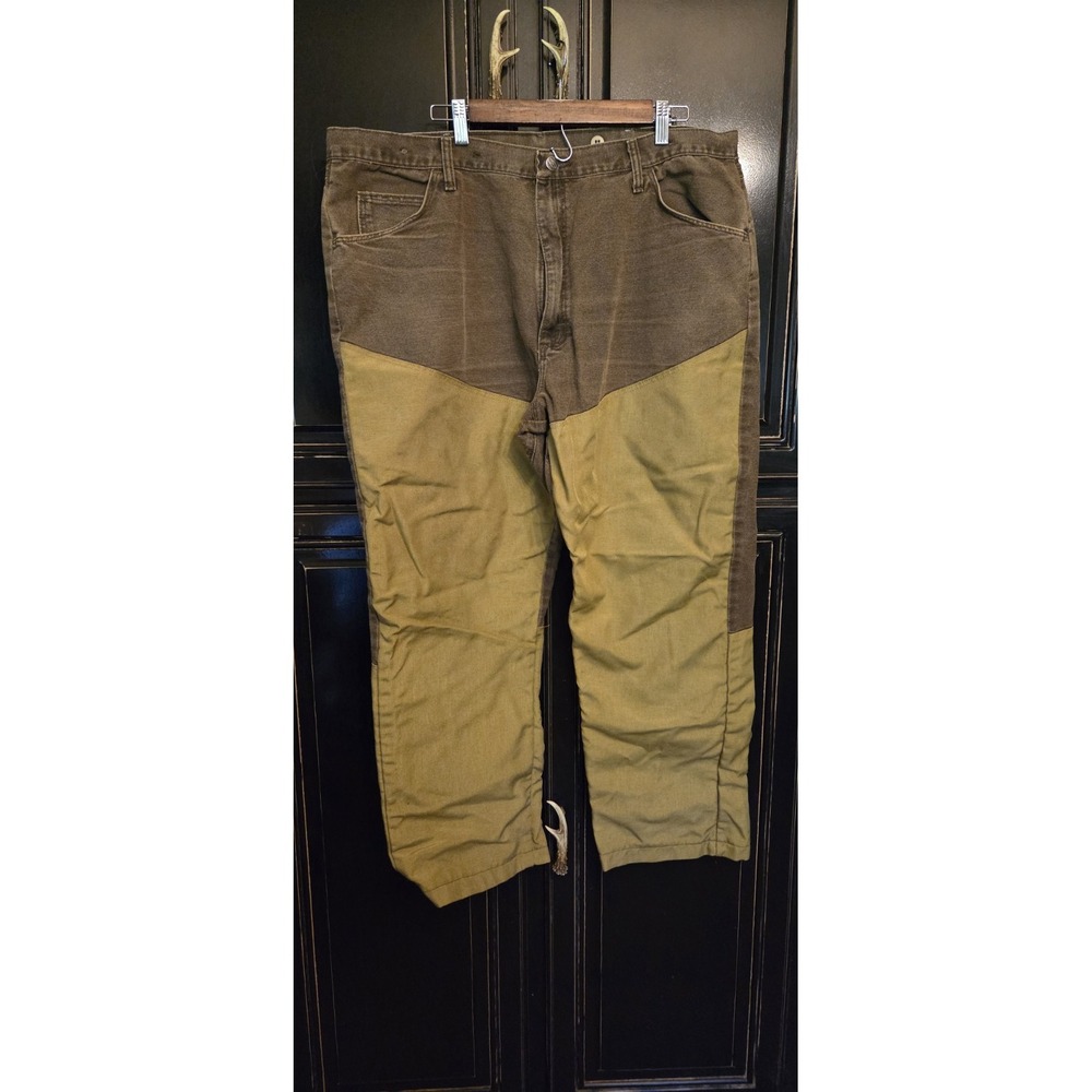 Wrangler Pro Gear 42x30 Briar Pants, Hunting, Outdoors, Brush Pants